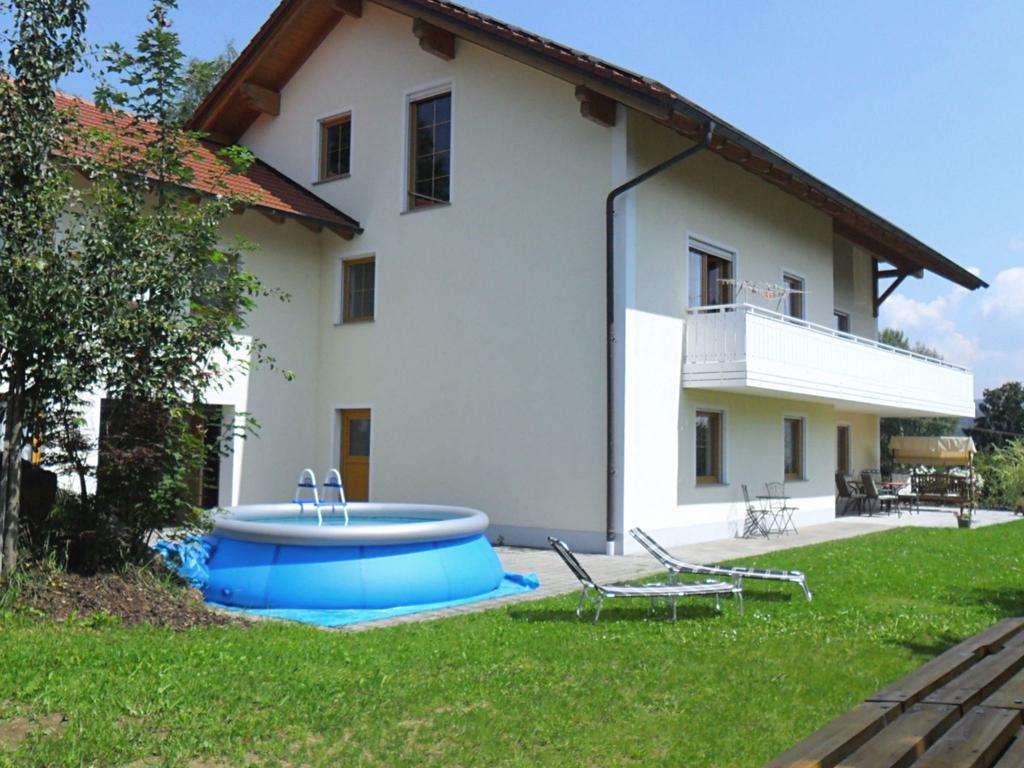 Holiday Flat With Swimming Pool In Prackenbach Viechtach Ngoại thất bức ảnh
