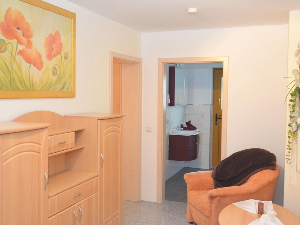 Holiday Flat With Swimming Pool In Prackenbach Viechtach Ngoại thất bức ảnh